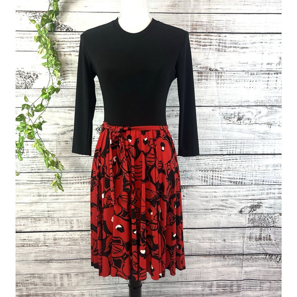Kamalikulture Dress sz Small Black Red Floral Stretch Knee Modest Career Church - Picture 1 of 16